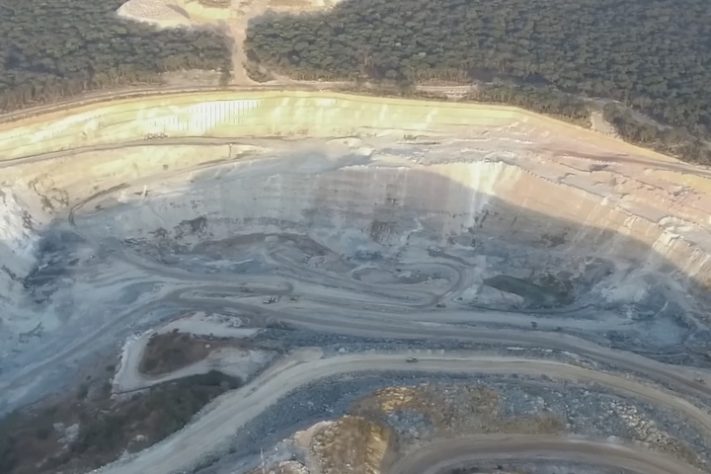 Mina Kagem, Zâmbia – Reprodução/YouTube