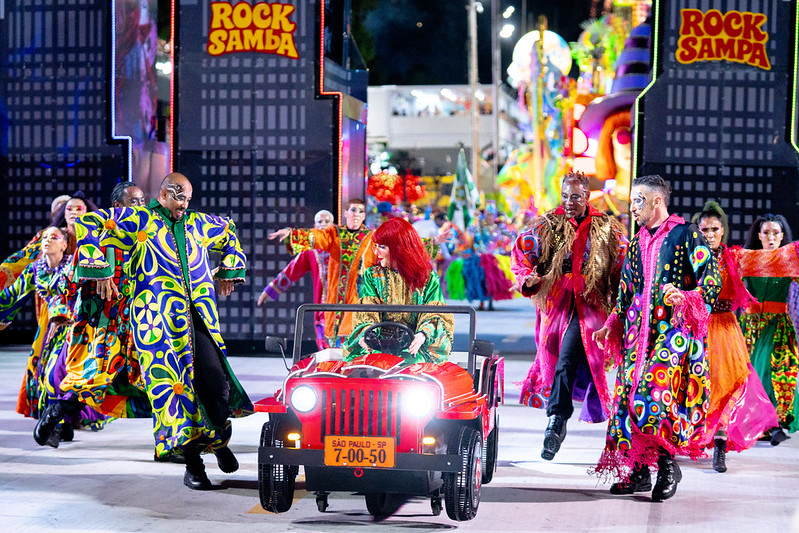 <p>“A Mocidade fez um carnaval que teve uma conexão muito forte com o público”, afirmou Bryan Clem, diretor de Marketing da escola. Acadêmicos de Niterói ficou em segundo, com 6,63%, seguida pelo Salgueiro, com 4,97%.</p>
