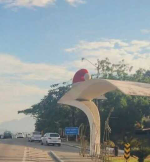 <p>Kadu Niemeyer, neto do arquiteto, destacou o valor histÃ³rico do projeto, lembrando que ele foi um dos primeiros a utilizar concreto branco.</p>
