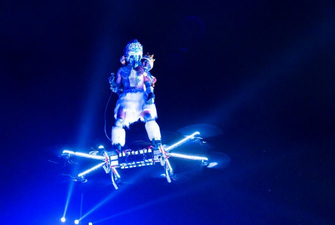 Portela é notificada pela Anac após voo com drone na Sapucaí