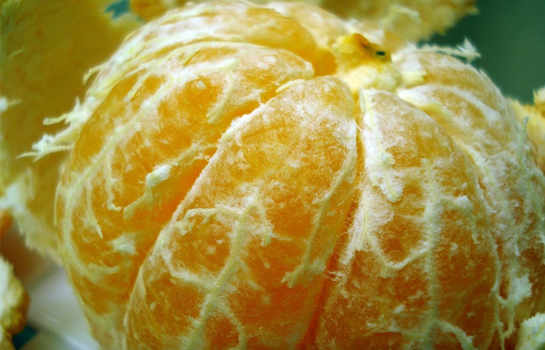 <p>O consumo regular da fruta pode ajudar na hidratação do organismo. Por ser suculenta e leve, ela auxilia no bom funcionamento do intestino e no equilíbrio alimentar.</p>
