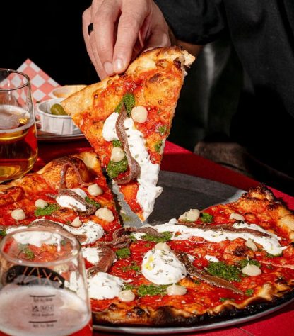 A majestic take on the marinara (Short Road Pizza, Londres, Reino Unido) – Reprodução @shortroadpizza