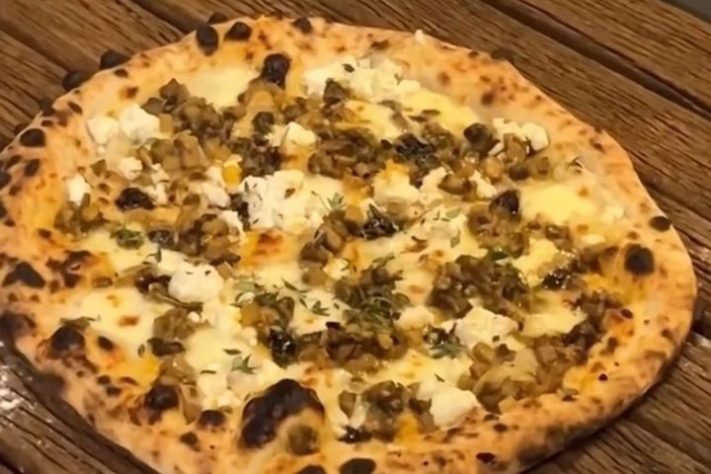 Pizza carioca Umbria é eleita uma das melhores do mundo – Reprodução @officinalocal