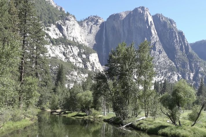 Yosemite Falls, Parque Nacional de Yosemite, Califórnia – Reprodução/Amazing Places on Our Planet