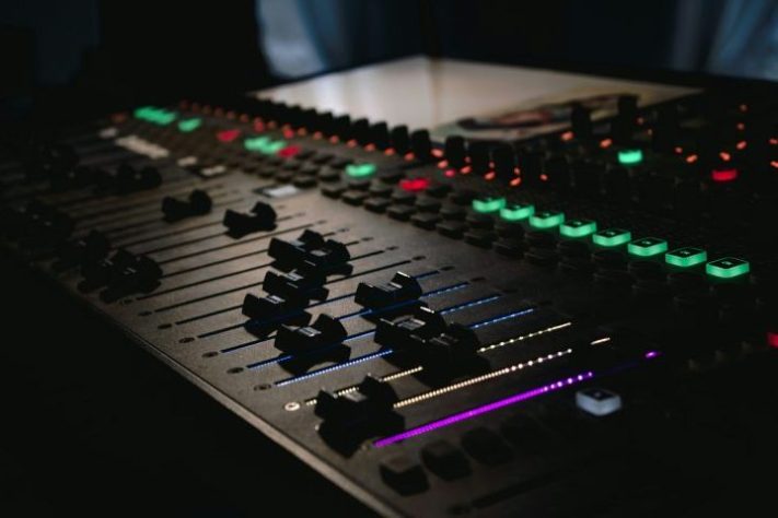 Estúdio de música – James Kovin/Unsplash