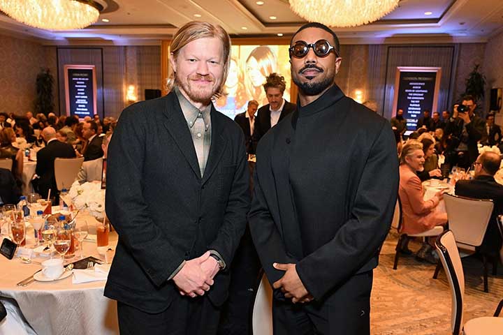 Michael B. Jordan e Jesse Plemons e Astros do cinema que são amigos na vida real - Reprodução do X@bjordanfiles