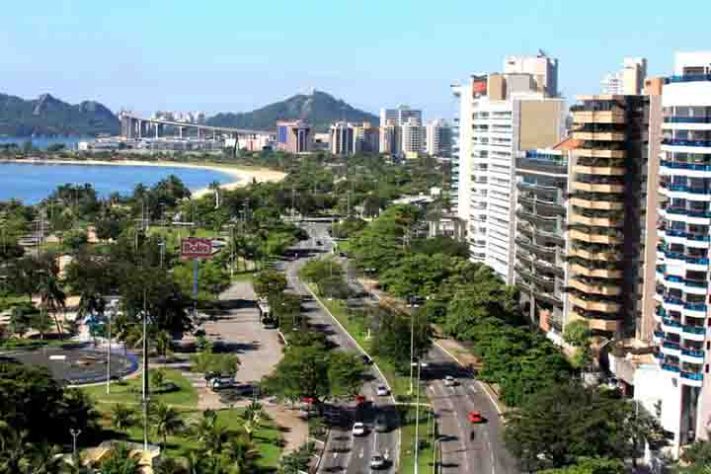 Avenida Saturnino de Brito - Vitória, Espírito Santo - Getuliorpj/Wikimédia Commons