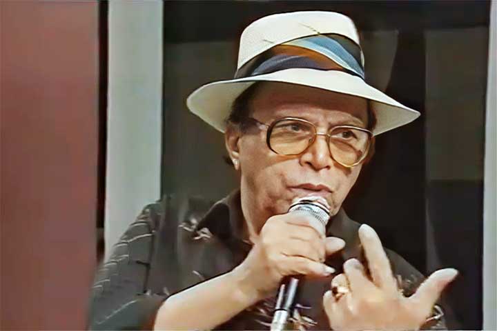 O estilo, que se caracteriza por interrupções na música em que o intérprete insere comentários e improvisos, foi uma marca indissociável do artista carioca.

