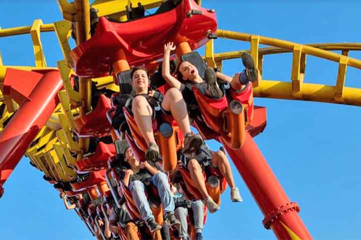 <p>A tecnologia de ponta e o design arrojado da montanha-russa reforçam a posição do parque como referência mundial em lazer e entretenimento. Assim, o Beto Carrero World amplia sua relevância no cenário no segmento e se aproxima dos grandes complexos internacionais de diversão.</p>
<p>&nbsp;</p>
