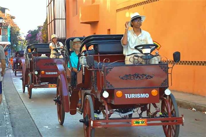 Poços de Caldas encerra serviço de charretes a cavalo