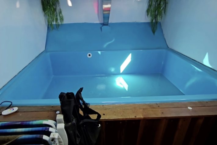 Casal vive em mansão sobre rodas e leva vida na estrada – Reprodução/Sítio da Erika