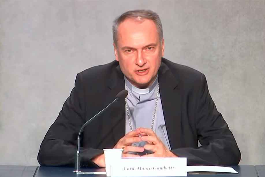 <p>Gambetti alertou, ainda, sobre o papel de mídias sociais em incentivar comportamentos imitativos e pediu que jornalistas evitem estimular atos que possam ser reproduzidos. Assim, o Vaticano enfrenta o desafio de proteger patrimônio milenar sem transformar a Basílica em ambiente militarizado, buscando ações discretas que preservem a espiritualidade do local.</p>
<p>&nbsp;</p>
