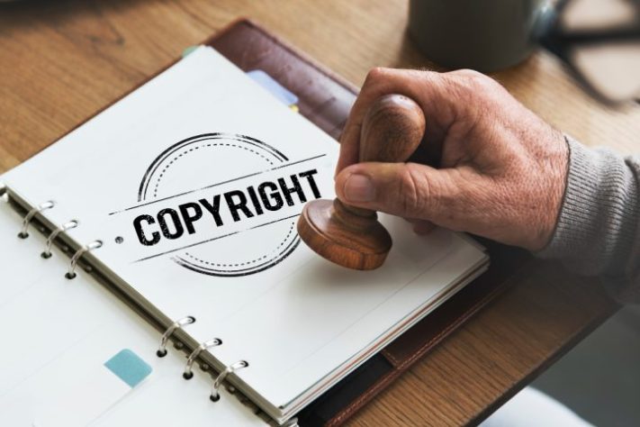 Copyright, direitos autorais, domínio público - Freepik/rawpixel.com