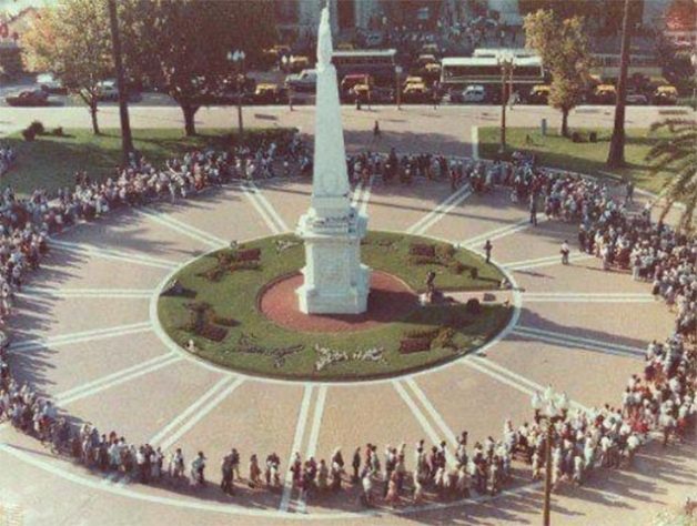 A história da associação 'Avós da Praça de Maio', na Argentina