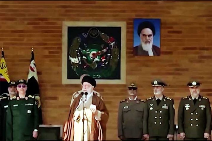 Saiba quem foi Ali Khamenei