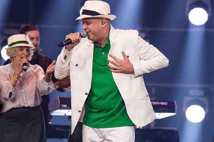 Apresentador Alex Escobar