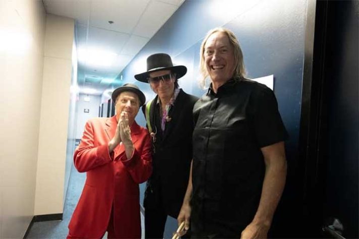 O guitarrista Steve Vai