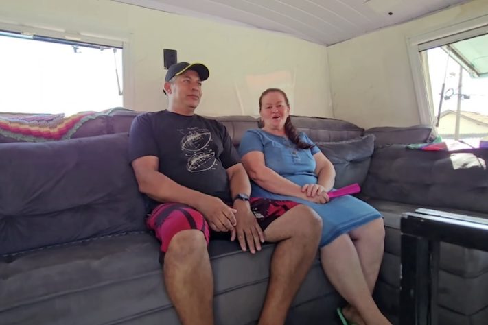 Casal vive em mansão sobre rodas e leva vida na estrada – Reprodução/Sítio da Erika