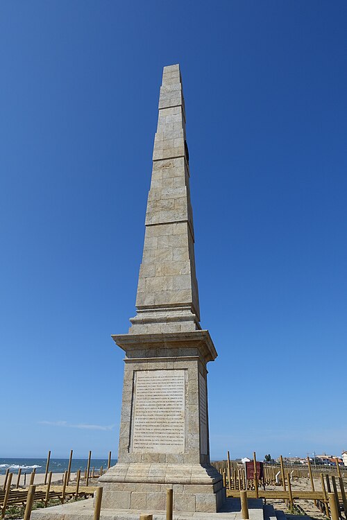 Em Matosinhos, Portugal , o Obelisco da Memória homenageia o desembarque da esquadra de D. Pedro Quarto em 1832.  O obelisco é construído em granito e tem referências à data do desembarque em duas coroas metálicas que estão no topo. 