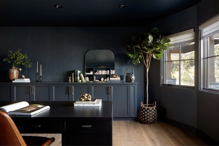 <p>O item de luxo máximo: O serviço mais caro da lista é um projeto completo de design de interiores e gestão de obra pela CBespoke, que pode custar até US$ 100 mil (cerca de R$ 530 mil).</p>
