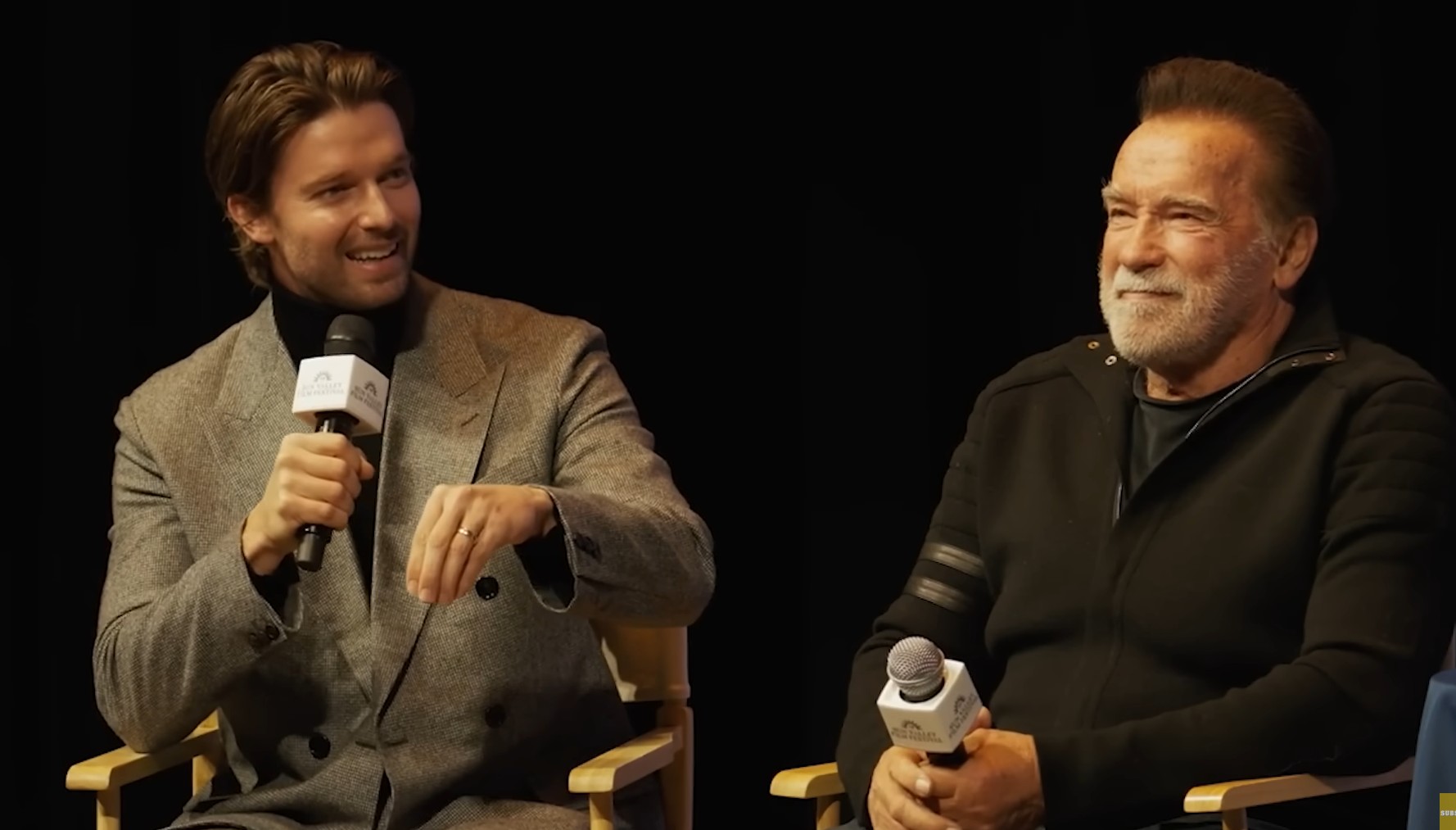 <p>Patrick Schwarzenegger: Nascido em 1993, é filho do ator e ex-governador da Califórnia Arnold Schwarzenegger. Iniciou a carreira artística na década de 2010. Ganhou maior visibilidade ao integrar o elenco da minissérie “The Staircase”, da HBO, e depois, ao atuar na série “Gen V”, derivada de “The Boys”, na qual interpretou um dos personagens centrais.</p>
