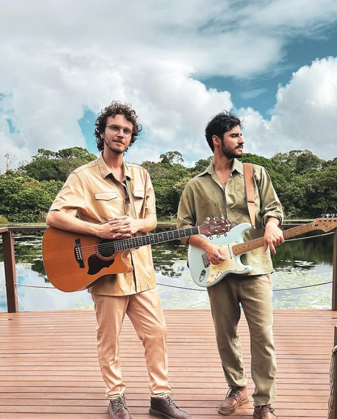 <p>Com esse desempenho, o GUPE assumiu o primeiro lugar no ranking Top 30 Brasil do “POPline Charts by STRM” em 2023. O “POPline Charts by STRM” media o consumo de artistas nas plataformas Spotify, Instagram e YouTube e gera dois formatos de ranking: o “TOP 30 Destaques Do Mês”, com os artistas mais consumidos nas plataformas, e o “TOP 30 Evolução Semanal”, com os artistas que mais cresceram em consumo durante a semana.</p>
