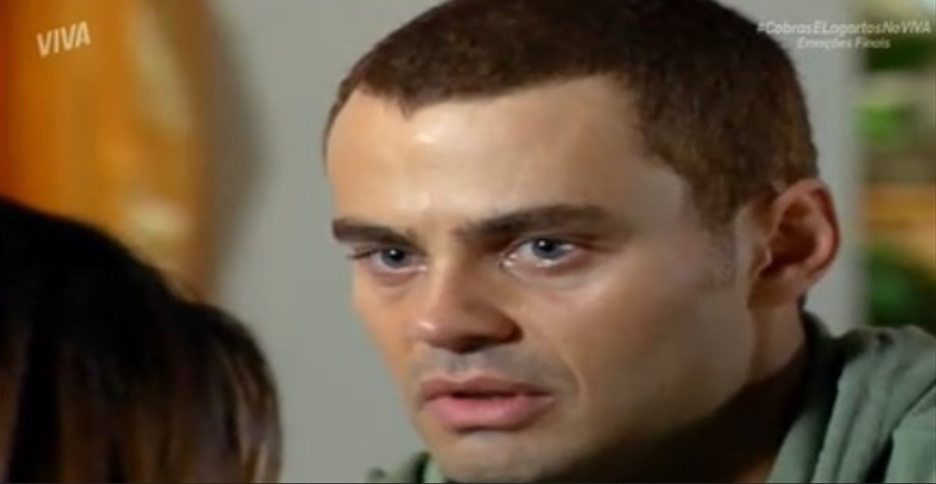 <p>De volta ao Brasil, ganhou maior projeção ao viver o misterioso Luciano em “Cobras e Lagartos”, novela de João Emanuel Carneiro exibida em 2006 e estrelada por Mariana Ximenes, Daniel de Oliveira, Lázaro Ramos, Taís Araújo e Carolina Dieckmann.</p>
