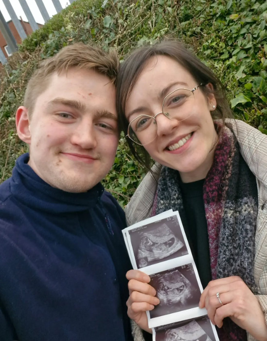 <p>Na publicação, o ator também relatou que, desde que soube da doença, alcançou diversos objetivos, como participar de mais de 30 episódios de uma série de TV, protagonizar um filme ainda inédito, comprar a própria casa, se casar com Louise e celebrar o nascimento da filha do casal.</p>
