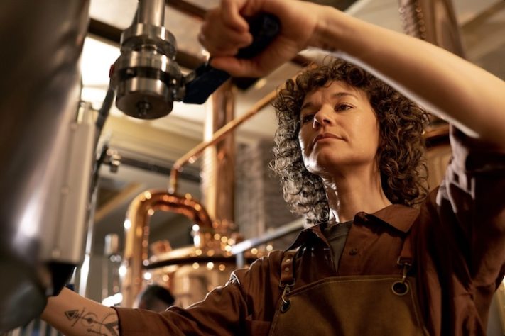 Destilação - Freepik/pikisuperstar