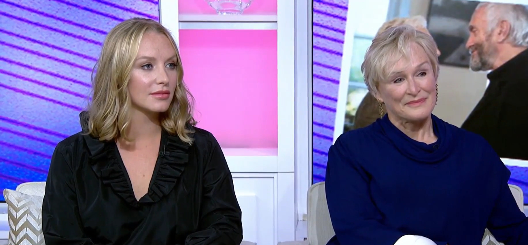 <p>Em relação à sua vida pessoal, a atriz é discreta. Durante as filmagens de “Atração Fatal”, descobriu que estava grávida de sua única filha, Annie Maude Starke, nascida em 1988, fruto de seu relacionamento com John Starke. Annie seguiu a carreira da mãe e também é atriz.</p>
