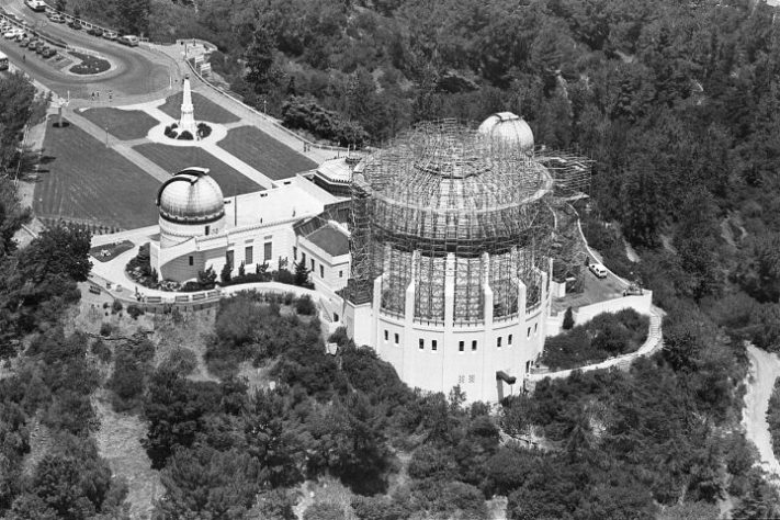 Griffith Observatory, Los Angeles - Wikimedia Commons/Penni Gladstone, Los Angeles Times