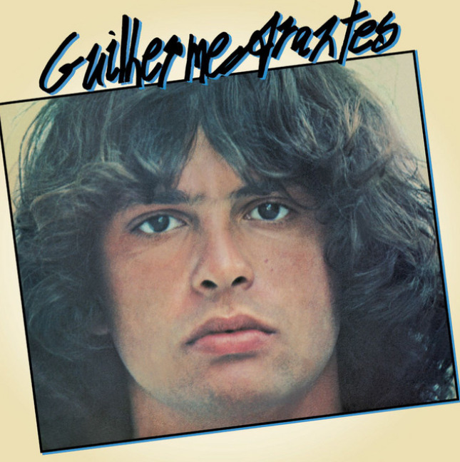 Ainda fazem parte da sua discografia solo álbuns como 