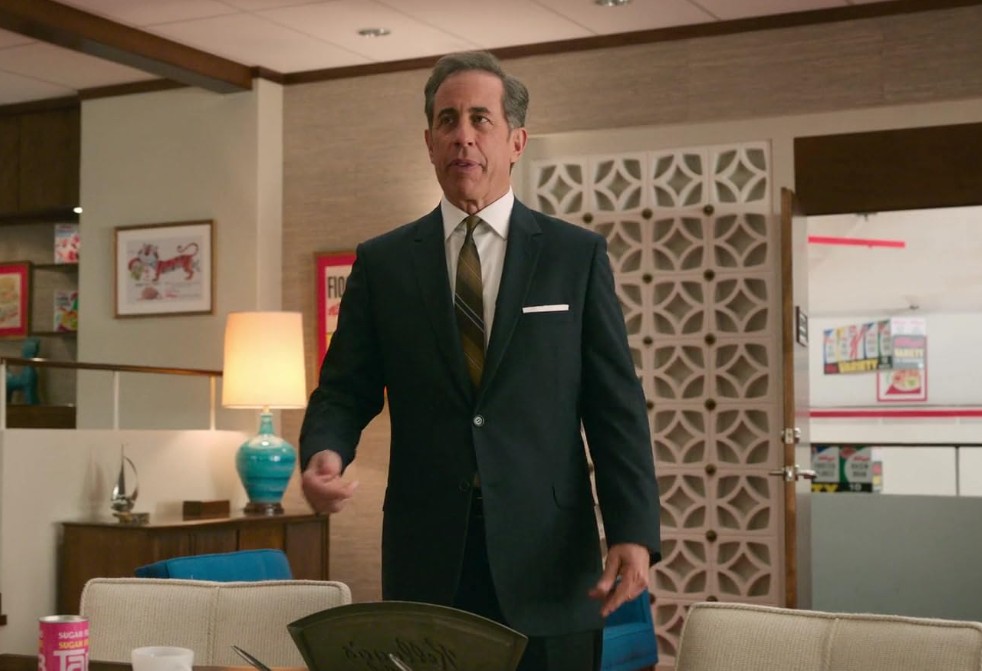 <p>Jerry Seinfeld – 2025: o ator recebeu o Framboesa de Ouro de Pior Ator por “A Batalha do Biscoito Pop-Tart”, filme que também dirigiu. A comédia imagina a criação dos Pop-Tarts, com Seinfeld no papel de Bob Cabana, um excêntrico executivo da Kellogg’s, em uma sátira à indústria alimentícia dos anos 1960.</p>
