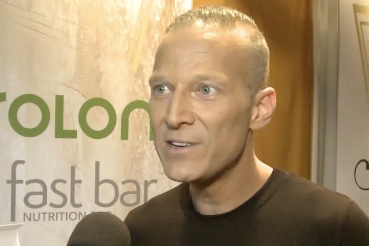 <p>“A ideia é reconhecer esses incríveis indicados, ao mesmo tempo em que damos visibilidade a pequenas empresas, marcas pertencentes a minorias, empreendedoras mulheres e companhias que devolvem algo à sociedade”, disse o cofundador da agência, <strong>Lash Fary. </strong></p>
