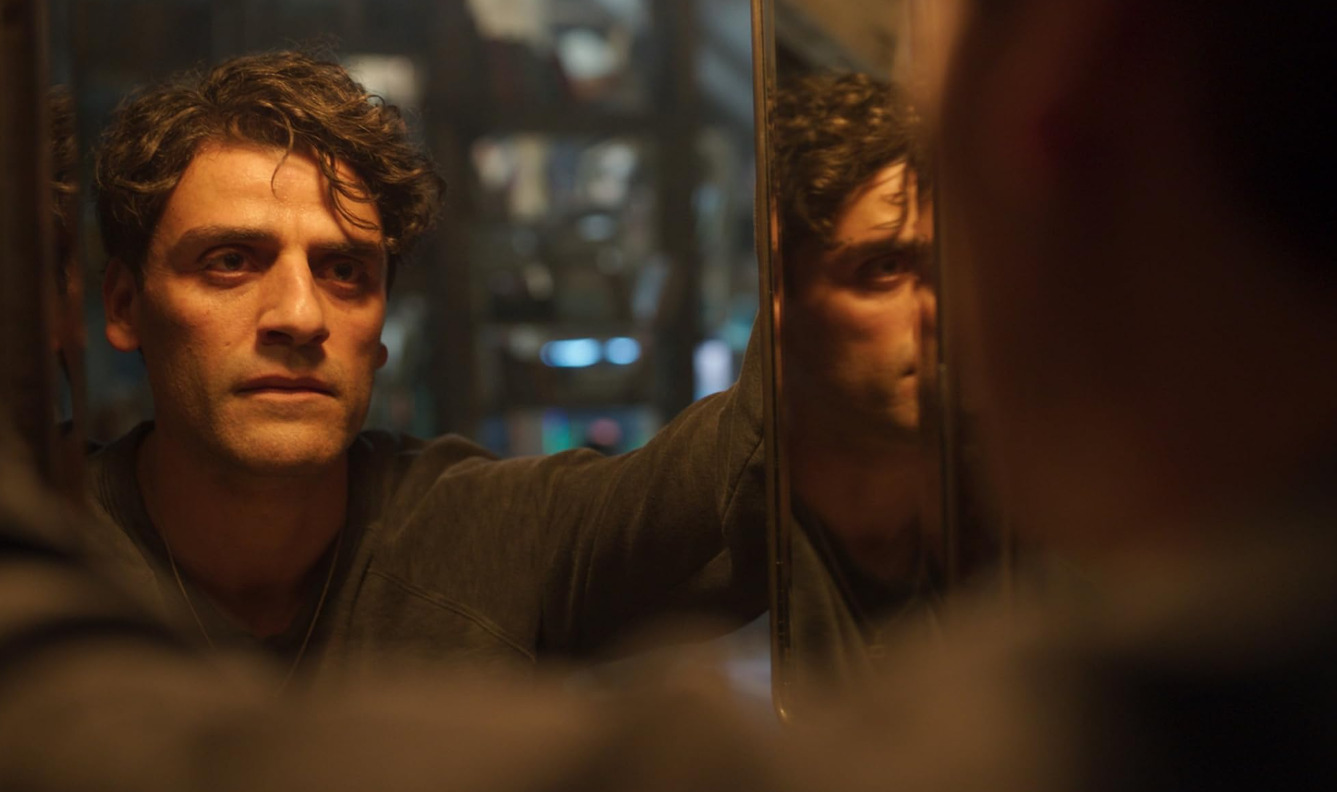 <p>Em 2022, ingressou no Universo Cinematográfico da Marvel com a minissérie “Cavaleiro da Lua”. O papel exigiu que interpretasse dois personagens muito distintos: o funcionário de loja de museu Steven Grant e o mercenário Marc Spector, que compartilham o mesmo corpo e a identidade de um herói sobrenatural.</p>
