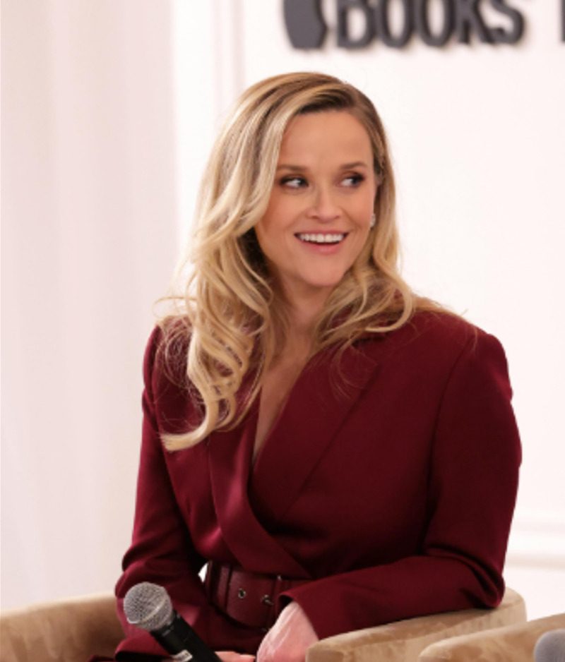 Reese também atua nos bastidores da indústria. Em 2012, lançou a produtora Pacific Standard, que depois se tornou subsidiária da Hello Sunshine, empresa que cofundou em 2016 voltada para conteúdos femininos. Em 2021, a Hello Sunshine foi vendida por 900 milhões de dólares, embora Witherspoon tenha continuado envolvida nas operações da empresa. Ela também criou um clube do livro, que a ajudou a acompanhar tendências literárias e adquirir direitos de obras para adaptação, como “Daisy Jones e The S