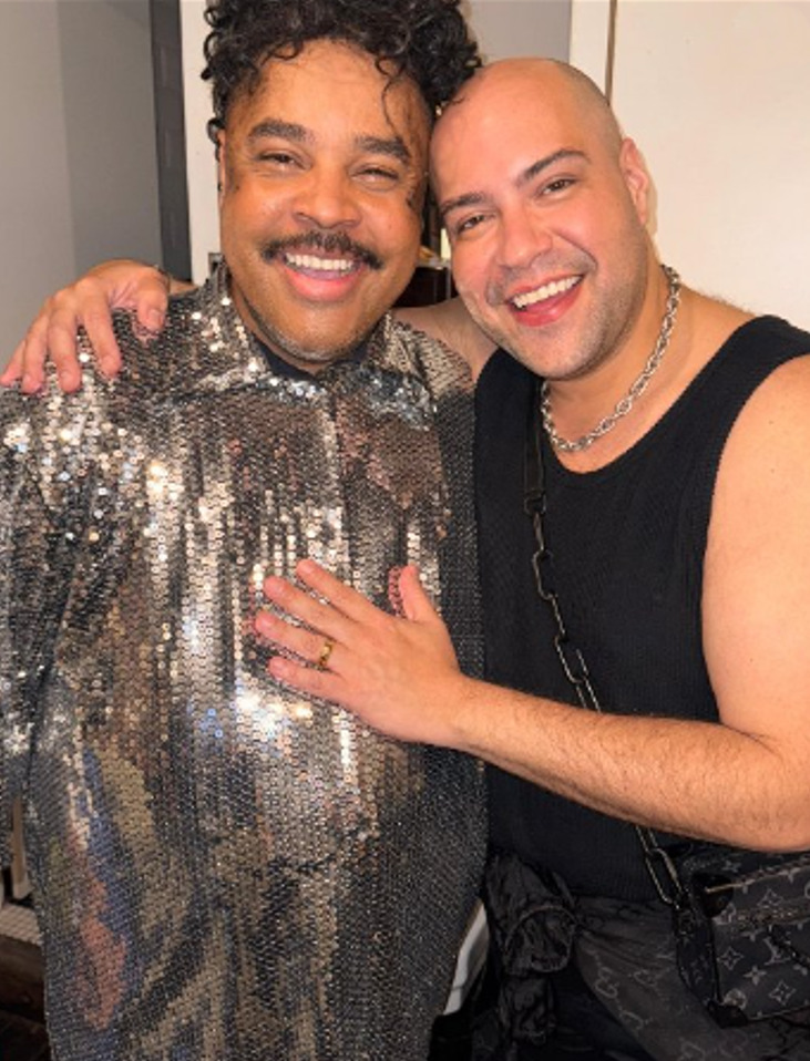 <p>Uma montagem sobre Tim Maia já havia tido grande sucesso em 2011, quando Tiago Abravanel interpretou o cantor e consolidou sua carreira como ator. O espetáculo, dirigido por João Fonseca e escrito por Nelson Motta, teve como base a biografia “Vale Tudo – O Som e a Fúria de Tim Maia”, lançada em 2007.</p>
