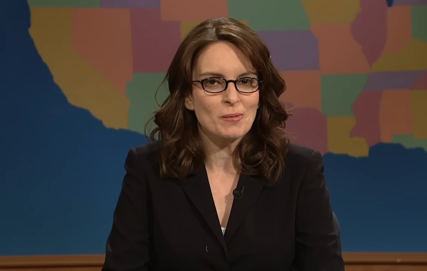Em 1997, enviou roteiros de esquetes para o “Saturday Night Live” e foi rapidamente contratada por Lorne Michaels como uma das poucas roteiristas mulheres do programa. Em 1999, assumiu o cargo de roteirista-chefe e, na temporada seguinte, passou a aparecer no ar como coapresentadora do quadro “Weekend Update”. Depois, se tornou parte do elenco fixo.

