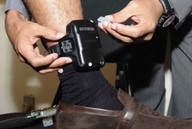 Justiça de Santa Catarina volta atrás após exigir uso de tornozeleira eletrônica em idoso sem pernas