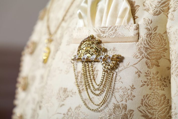 Broches - Vetrivel Viswanathar/Unsplash