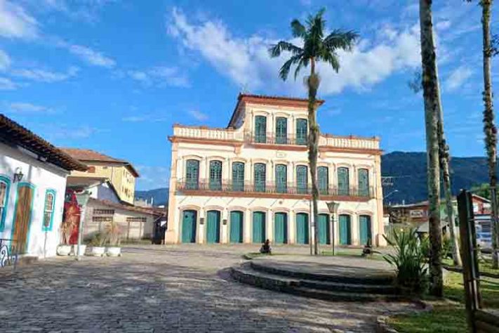 Ubatuba, Estância Balneária de Ubatuba, município do estado de São Paulo - Joalpe/Wikimédia Commons