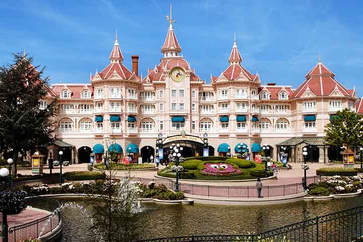 Disneyland Paris, Euro Disney Resort, França - Image by Aline Dassel from Pixabay