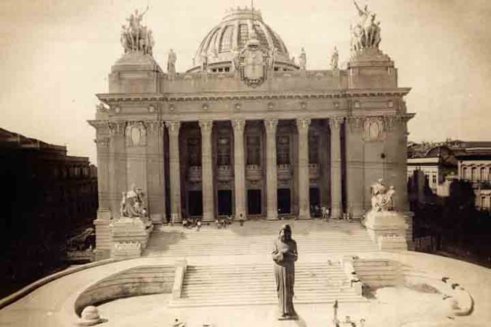 Estátua de Tiradentes