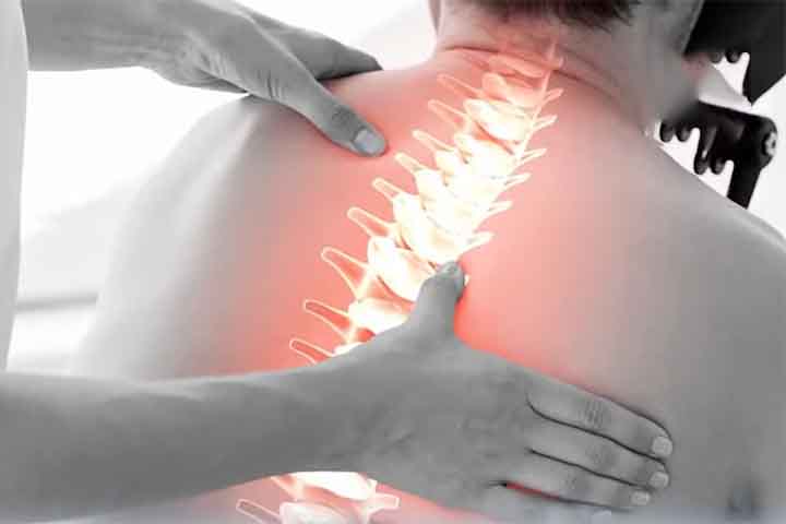 Esse tipo de alteração pode ser benigno, quando não apresenta risco de disseminação, ou maligno, quando há potencial de invasão e formação de metástases. Por isso, o termo “neoplasia” é usado de forma ampla na medicina para descrever diferentes tipos de tumores, sem indicar necessariamente câncer.
