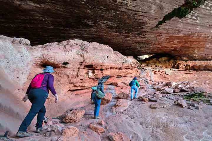 Alcinópolis, cidade que se destaca pela arte rupestre