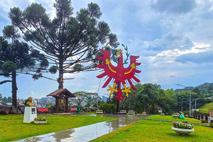 Treze Tílias, a cidade 'mais austríaca do Brasil'
