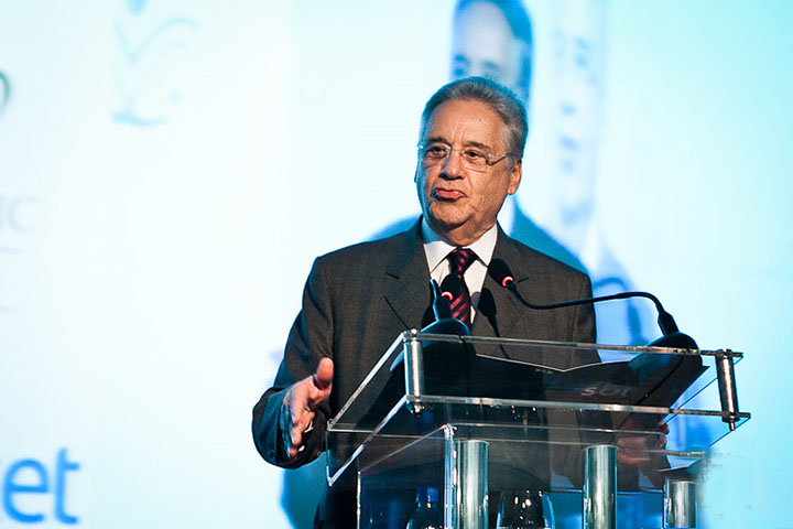 Com o golpe militar de 1964, ele foi afastado de suas funções acadêmicas e seguiu para o exílio, passando por países como Chile e França. Nesse período, intensificou sua produção intelectual, publicando o livro 