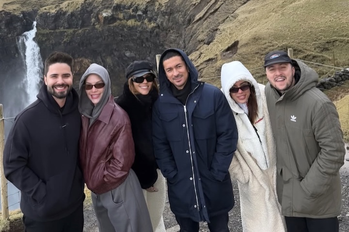 Hospedada em um hotel local, a artista desfrutou de um 