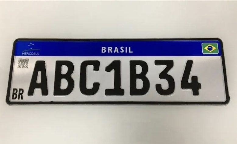 Placa veicular Mercosul - Divulgação/Denatran