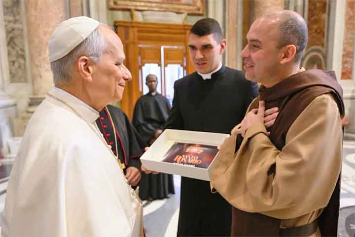 Em suas pregações, Frei Gilson defende que os fiéis devem seguir integralmente os ensinamentos bíblicos, abordando temas como aborto, uso de métodos contraceptivos e relações fora do casamento. Para ele, essas orientações não devem ser relativizadas, mesmo diante de mudanças sociais. 
